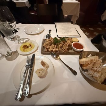Il Fornaio - Italian Near Me - Corte Madera, California
