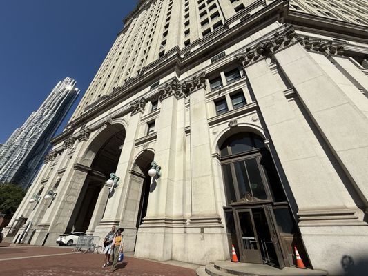 The David N. Dinkins Manhattan Municipal Building by null