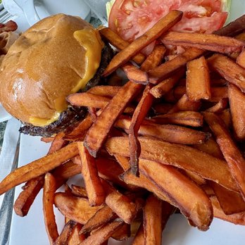 Gracie's on 2nd Diner - Loved my burger with cheddar and sweet potato fries. Took half home for dinner. 10/04/26 - Diners Near Me - New York, New York Gracie's on 2nd Diner - Loved my burger with cheddar and sweet potato fries. Took half home for dinner. 10/04/26 - Diners Near Me - New York, New York