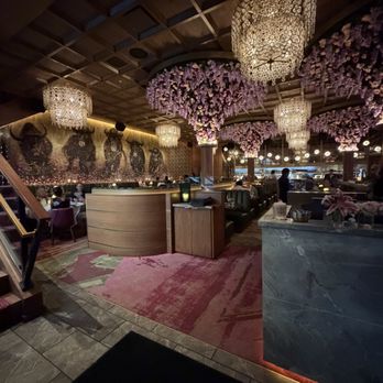 Butcher & Rose - Steakhouses Near Me - Columbus, Ohio