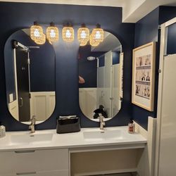 The Dock on Front - The bathroom