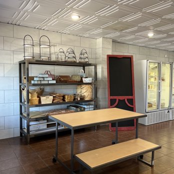 Heirloom Cafe & Market - Breakfast & Brunch Near Me - Tomball, Texas