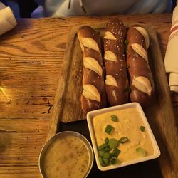 City Tap House Penn Quarter - Pretzel  appetizer