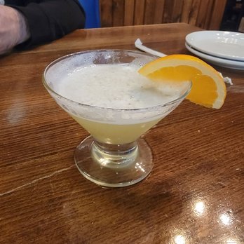 Mike O'Shays - Peachtini - Bars Near Me - Longmont, Colorado
