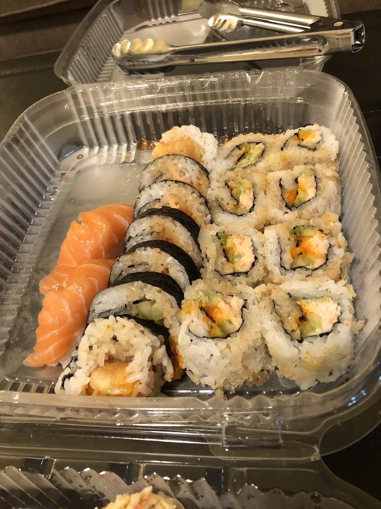 Trapper's Sushi - Lacey