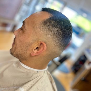 Casey’s Barbershop - Mid zero fade - Barbers Near Me - Glendora, California Casey’s Barbershop - Mid zero fade - Barbers Near Me - Glendora, California