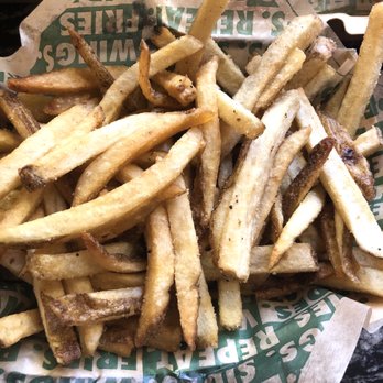 Wingstop - Fries are decent. Lots of sugar in the seasoning - Chicken Wings Near Me - Lakewood, California