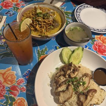 Wild Rose Northern Thai Eats - Khao Soi Curry (left), Khao Gai Tod (right), Thai Sunrise (drink) - Thai Near Me - Bend, Oregon Wild Rose Northern Thai Eats - Khao Soi Curry (left), Khao Gai Tod (right), Thai Sunrise (drink) - Thai Near Me - Bend, Oregon