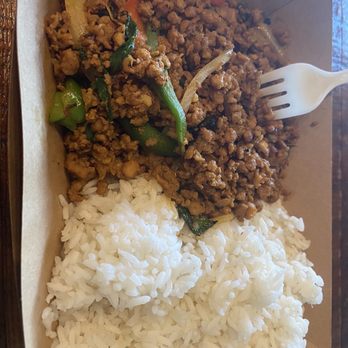 55 Thai Kitchen - Thai basil chicken - Thai Near Me - San Diego, California 55 Thai Kitchen - Thai basil chicken - Thai Near Me - San Diego, California