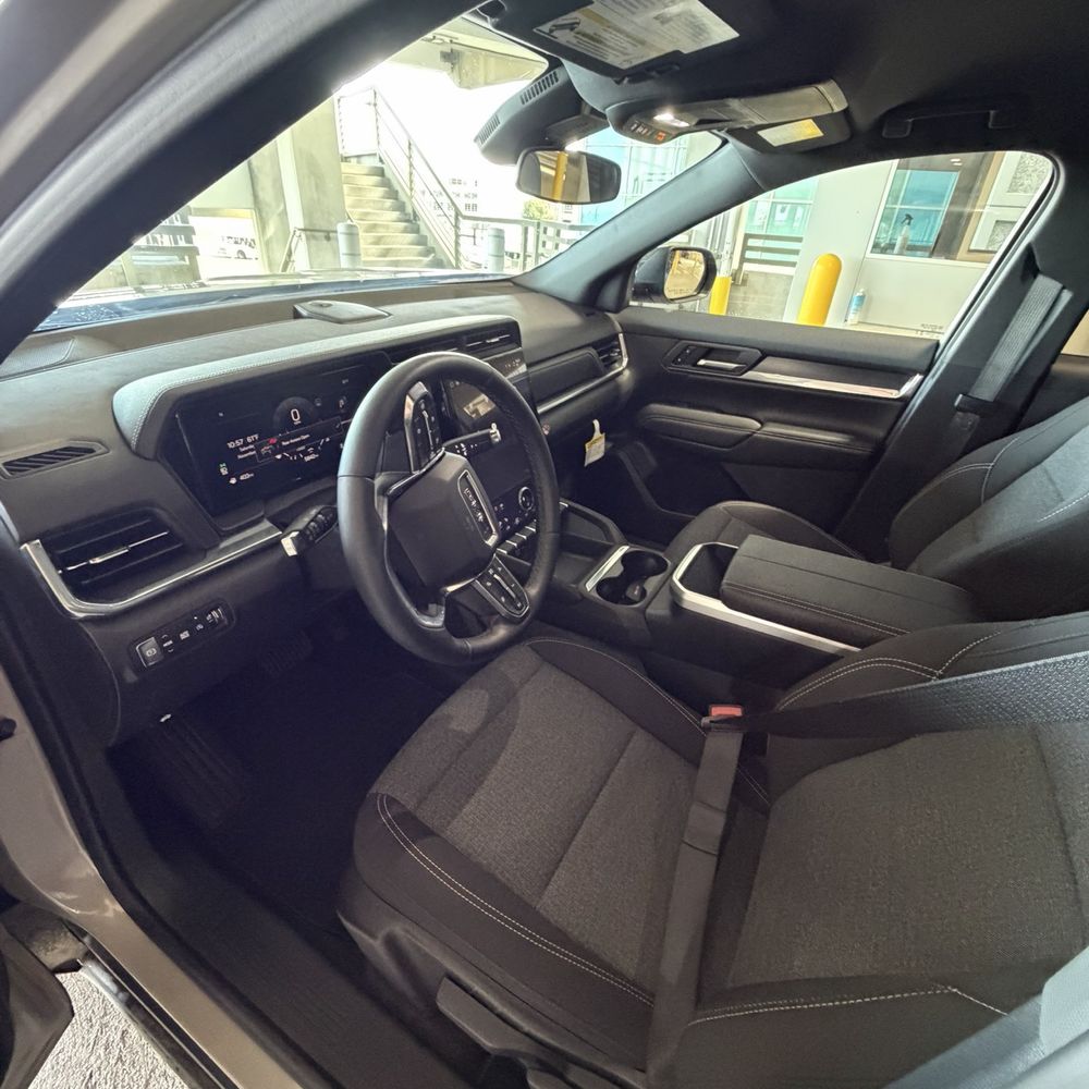 Alamo Rent A Car - Interior front - Car Rental Near Me - Kenner, Louisiana Alamo Rent A Car - Interior front - Car Rental Near Me - Kenner, Louisiana