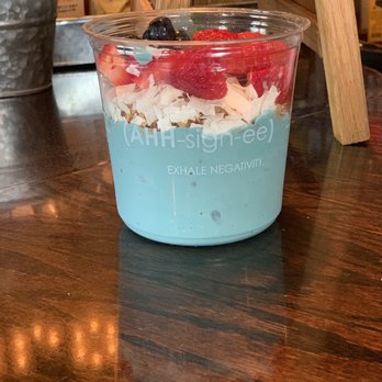 South Block - Mermaid bowl - Coffee & Tea Near Me - Vienna, Virginia