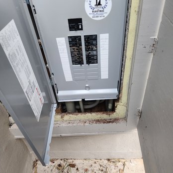First Class Electric - Electricians Near Me First Class Electric - Electricians Near Me