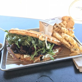 Bruxie - Mushroom and goat cheese sandwich - Sandwiches Near Me - Orange, California Bruxie - Mushroom and goat cheese sandwich - Sandwiches Near Me - Orange, California