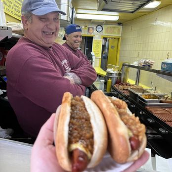 Boulevard Drinks - Cool  dudes and my dogs - Hot Dogs Near Me - Jersey City, New Jersey