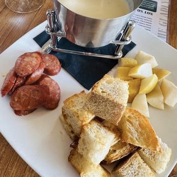 The Gladly - Smoked Mozzarella Fondue - New American Near Me - Phoenix, Arizona