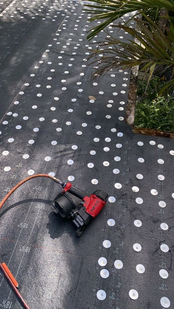 Slide of UnderCover Roofing & Metal