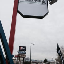 Level Nine Sports - Sign's going up