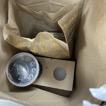 McDonald's - To show they didn't do anything right - Fast Food Near Me - Mamaroneck, New York McDonald's - To show they didn't do anything right - Fast Food Near Me - Mamaroneck, New York