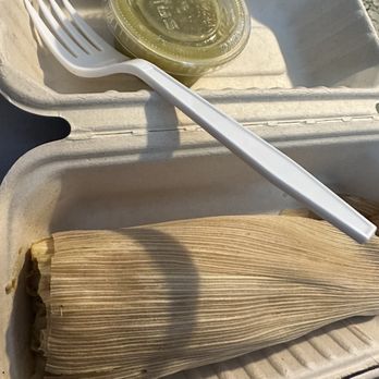 Las Guerreras - Tamal de pollo - Breakfast & Brunch Near Me - Oakland, California