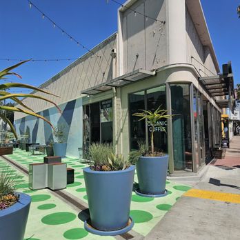 City Kitchen - Breakfast & Brunch Near Me - North Hollywood, California