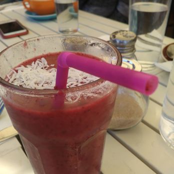 Little Clive - Berry smoooooooothie - Coffee & Tea Near Me - Annerley, QLD Little Clive - Berry smoooooooothie - Coffee & Tea Near Me - Annerley, QLD