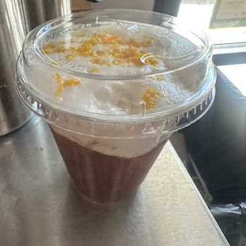 Mast Coffee - Mont Blanc - Coffee & Tea Near Me - Sacramento, California
