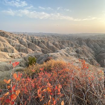 Badlands National Park - Beautiful place to watch a sunset - Parks Near Me - Interior, South Dakota