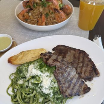 El Gordo MONTCLAIR - Green spaghetti with well done steak and a potato - Peruvian Near Me - Montclair, New Jersey