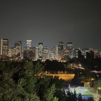 Rotary Park - 2026-08-10. Lookout Point at Rotary Park. Calgary skyline 1. - Parks Near Me - Calgary, Alberta Rotary Park - 2026-08-10. Lookout Point at Rotary Park. Calgary skyline 1. - Parks Near Me - Calgary, Alberta