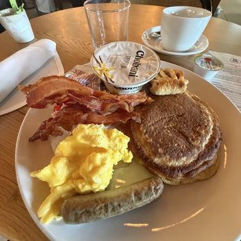 Bar Sprezzatura - Breakfast buffet assorted items - Italian Near Me - New York, New York