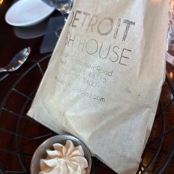 Detroit Fish House - Complimentary bread
