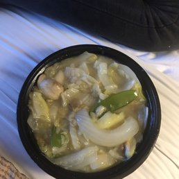 This is the "chow mein" they delivered to us and insisted was normal... This is the "chow mein" they delivered to us and insisted was normal...
