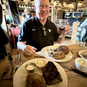 Buck Creek Station - Diners Near Me - Silver Lake, Oregon