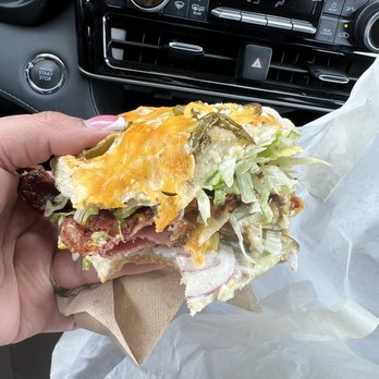 Dill's Deli & Bbq - Delis Near Me - Redding, California Dill's Deli & Bbq - Delis Near Me - Redding, California