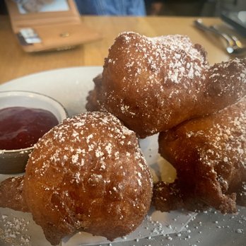 Dame - Ricotta Donuts - Wine Bars Near Me - Portland, Oregon