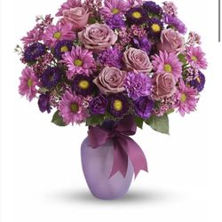 Marshall Floral & Gifts - This is the bouquet we ordered & paid for from Marshall Floral & Gift. NOT the bouquet we received.