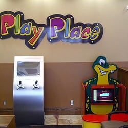 Markham 7 Dental - Play zone