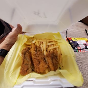 KRAB KINGZ DAIQ SHACK - The fried fish which was divine and delicious to the last bite! - Seafood Near Me - El Paso, Texas KRAB KINGZ DAIQ SHACK - The fried fish which was divine and delicious to the last bite! - Seafood Near Me - El Paso, Texas