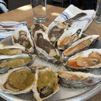 Hog Island Oyster Co - Chargrilled oysters - Seafood Near Me - Napa, California Hog Island Oyster Co - Chargrilled oysters - Seafood Near Me - Napa, California