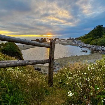 Harris Beach State Park - Parks Near Me - Brookings, Oregon