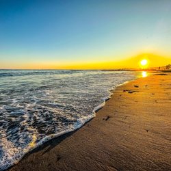 Captain Roger Wheeler State Beach