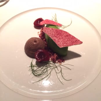 Cookies Cream - Cherries with herb sorbet - Vegetarian Near Me - Berlin, BE Cookies Cream - Cherries with herb sorbet - Vegetarian Near Me - Berlin, BE