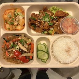 Spicy pork bulgogi platter Spicy pork bulgogi platter