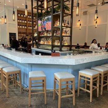 The Southern Gentleman - Gastropubs Near Me - Atlanta, Georgia