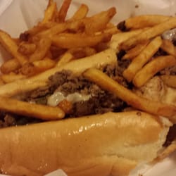 Players Snack Bar - Philly in Tuny!