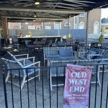 Crema & Vine - Outdoor patio - Wine Bars Near Me - Danville, Virginia Crema & Vine - Outdoor patio - Wine Bars Near Me - Danville, Virginia