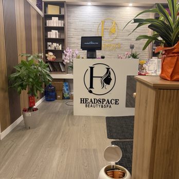 Headspace Beauty And Spa - Front desk area - Hair Salons Near Me - San Bruno, California