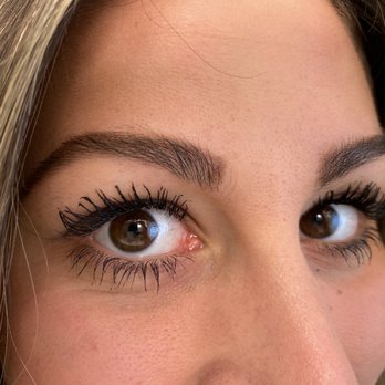 Lash Artistry & Co. - Lash lift - Eyelash Service Near Me - Lynnwood, Washington