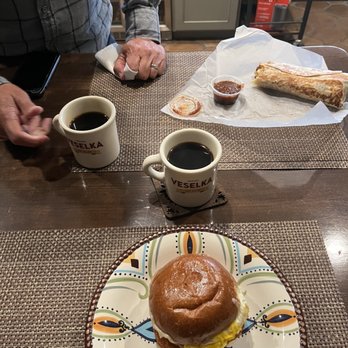 Coffee Parlor - Breakfast sandwich & breakfast burrito. Coffee at home. - Coffee & Tea Near Me - Long Beach, California