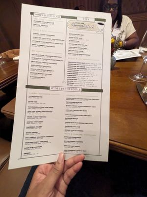Queenie’s Supper Club by null